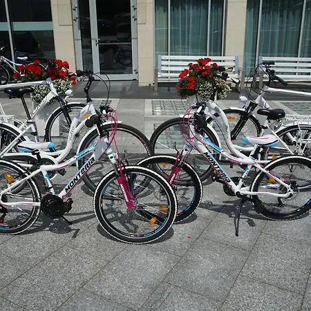 White 3* Krynica Morska