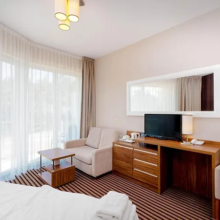 White 3* Krynica Morska