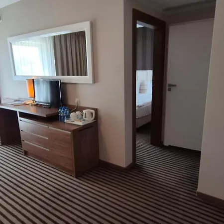 White 3* Krynica Morska