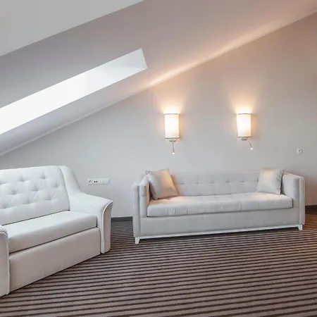 White 3* Krynica Morska
