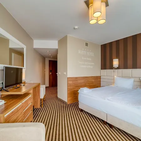 White Hotel 3*