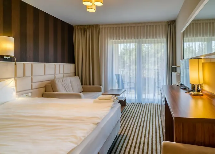 White 3* Krynica Morska